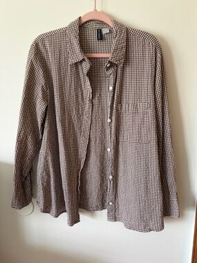 H&M Gingham Seersucker Button Down